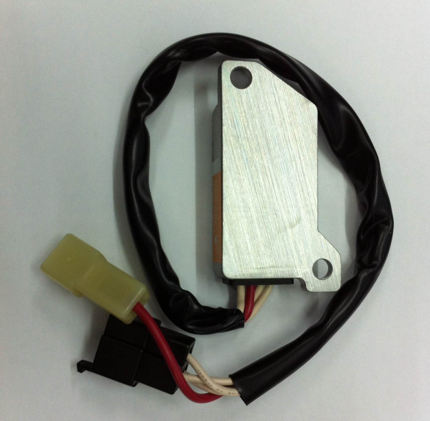 REGULADOR/RECTIFICADOR Y-42X-81960-A1 XV535/1100/VMAX