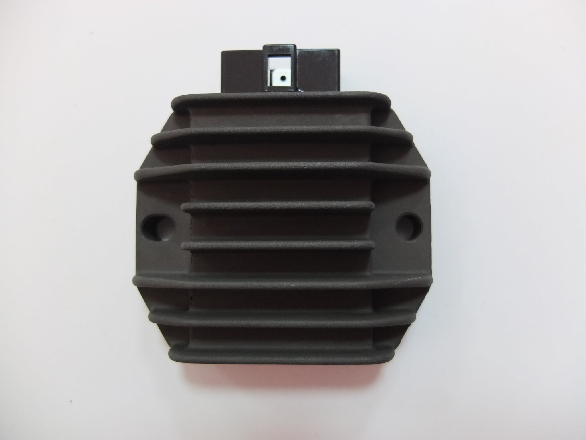 REGULADOR/RECTIFICADOR Y-4HM-81960-01 XJ600-98