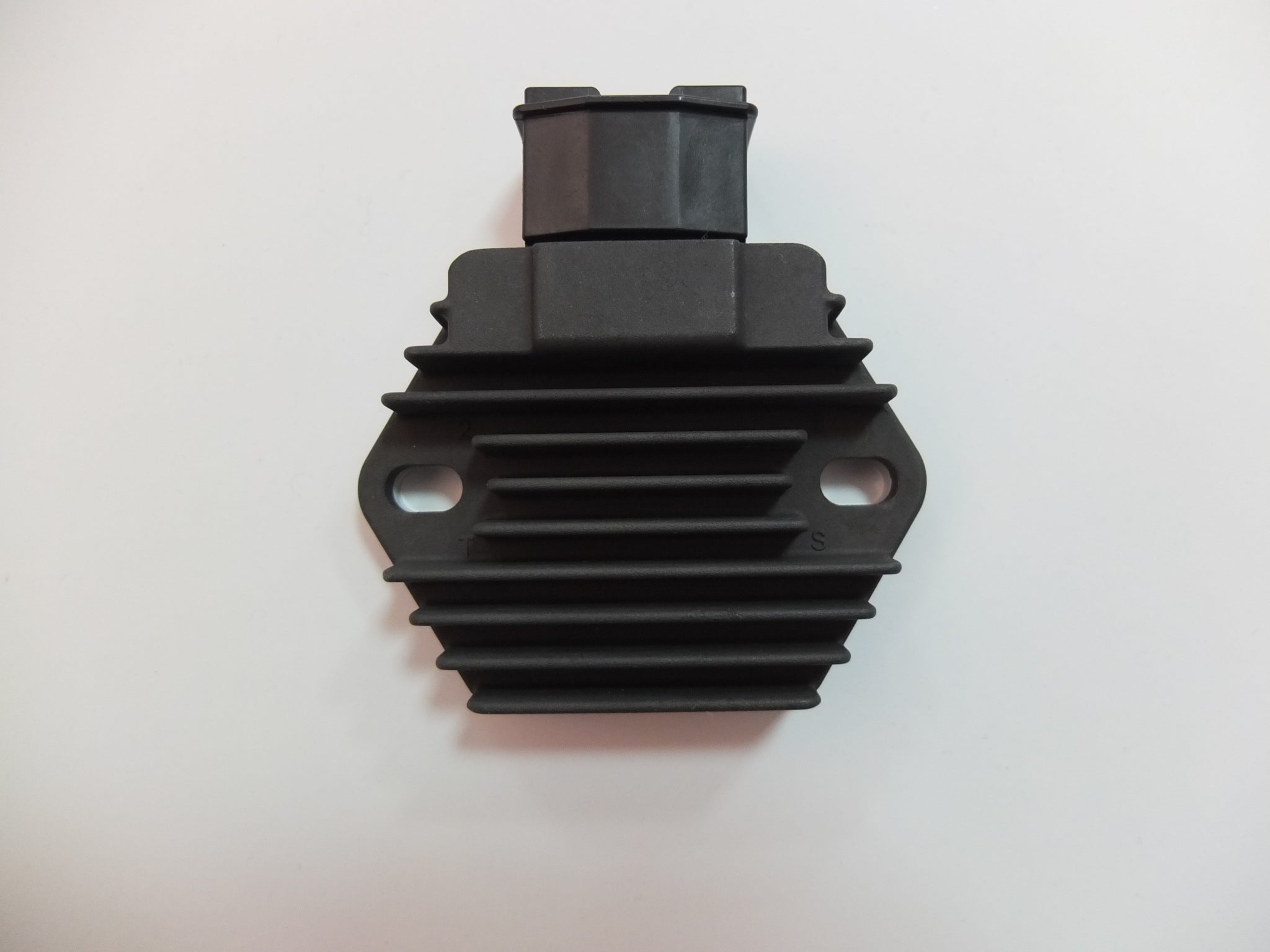 REGULADOR/RECTIFICADOR H-31600-KFG-861 CB500/600, XL1000V ***