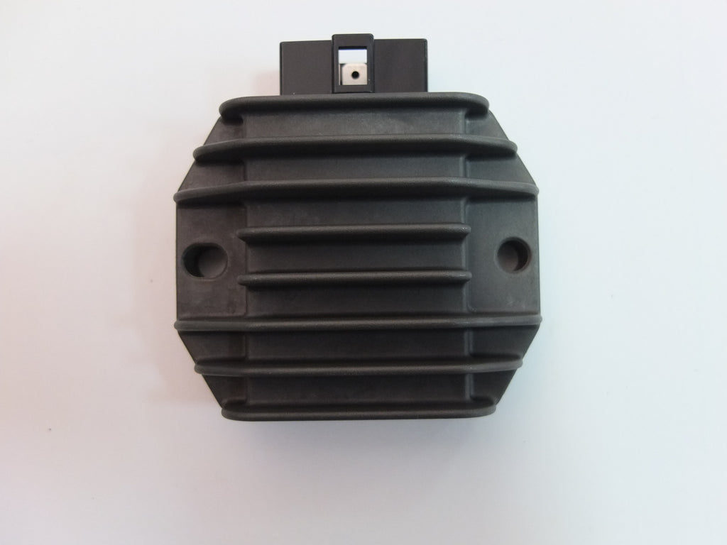 REGULADOR/RECTIFICADOR S-32800-32E00 XF650 FREEWIND/DR650/800