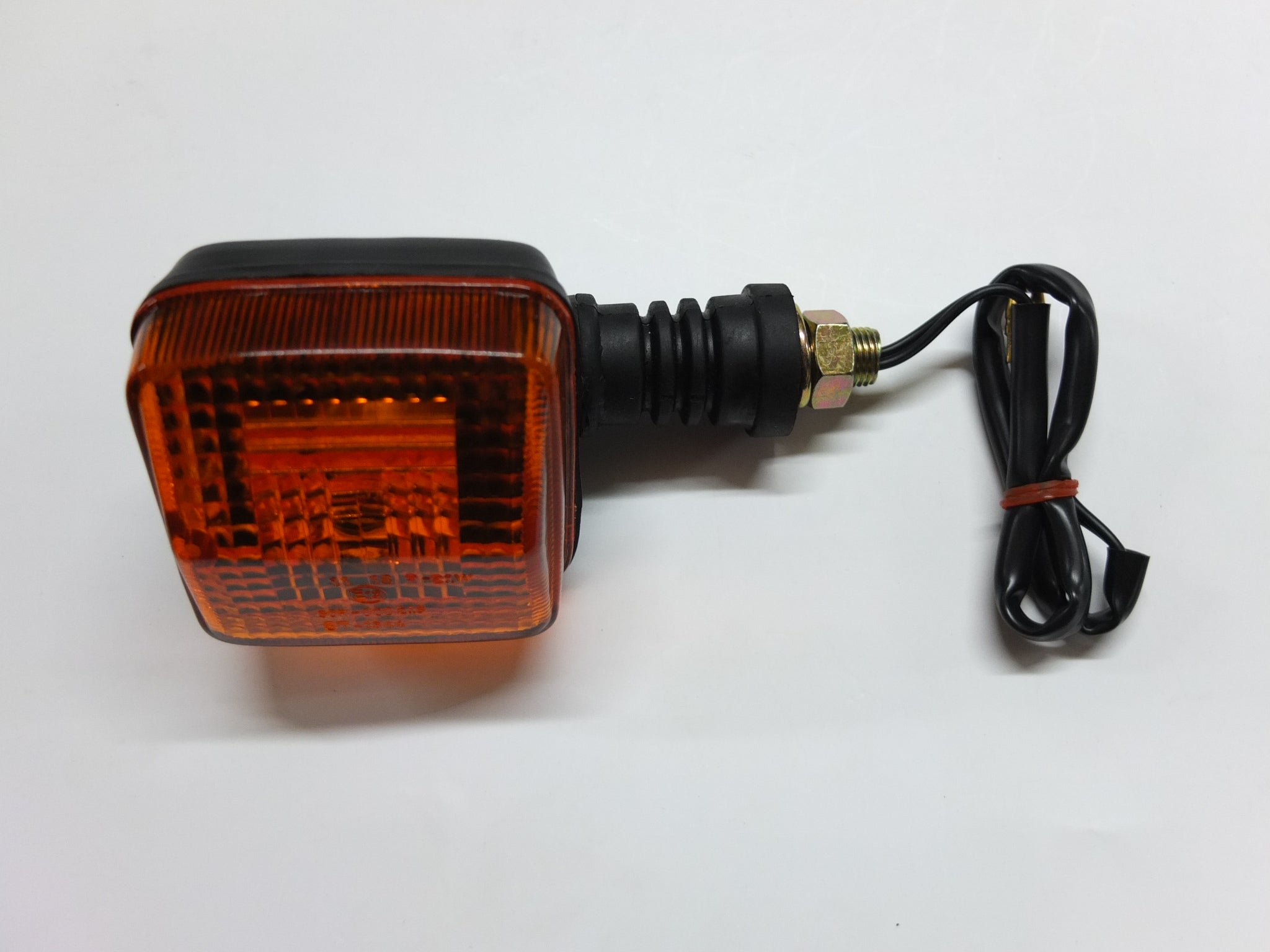 PISCA "DT 125R" - CURTO  - 3AJ-83310-00