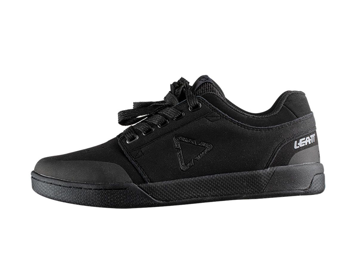 SAPATOS LEATT DBX 2.0 FLAT PRETO - 42 - 3020003683 -
