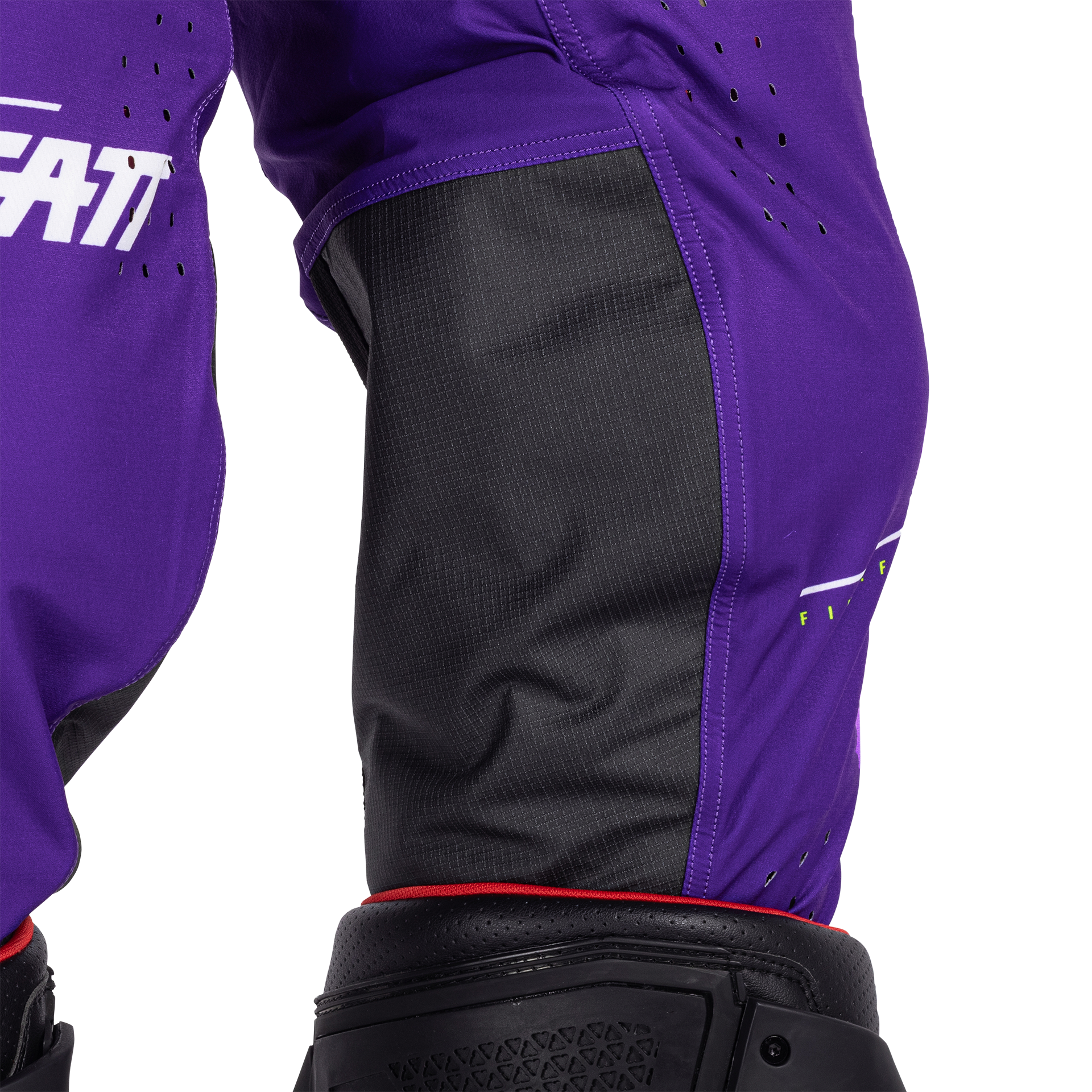 CALCAS LEATT 5.5 IKS PURPLE - L - 5026000283