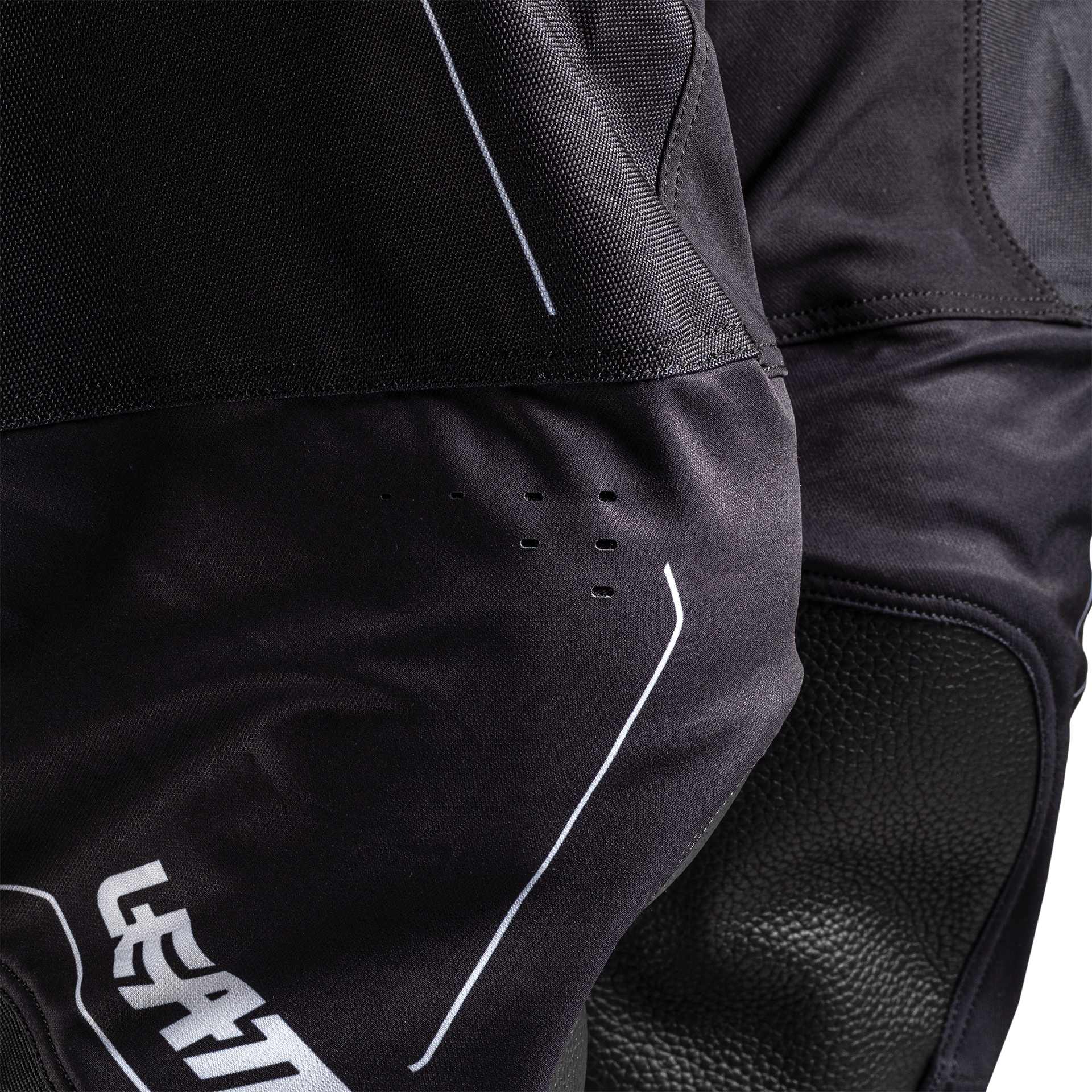 CALCAS LEATT 4.5 PRETO - L - 5026000543