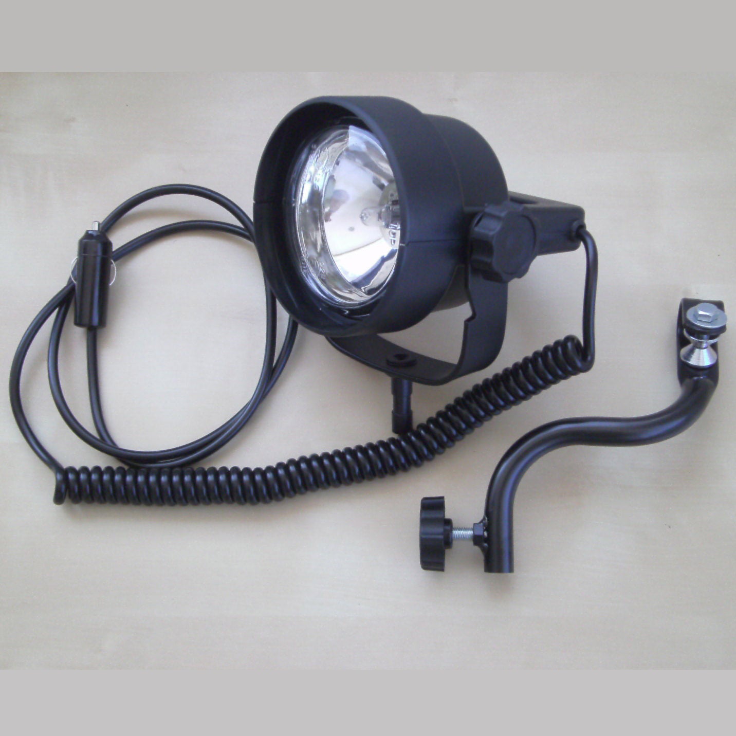 PROJECTOR ATV