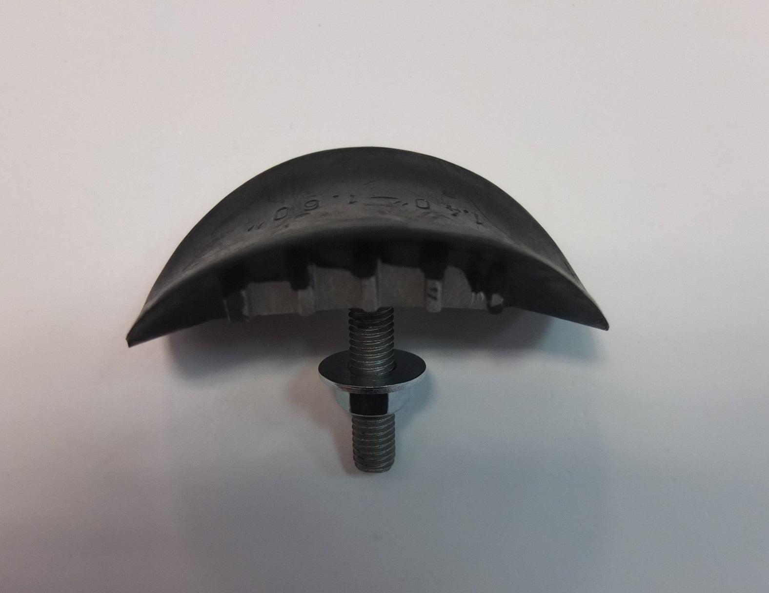 FIXADOR PNEU 1.4 - 1.6