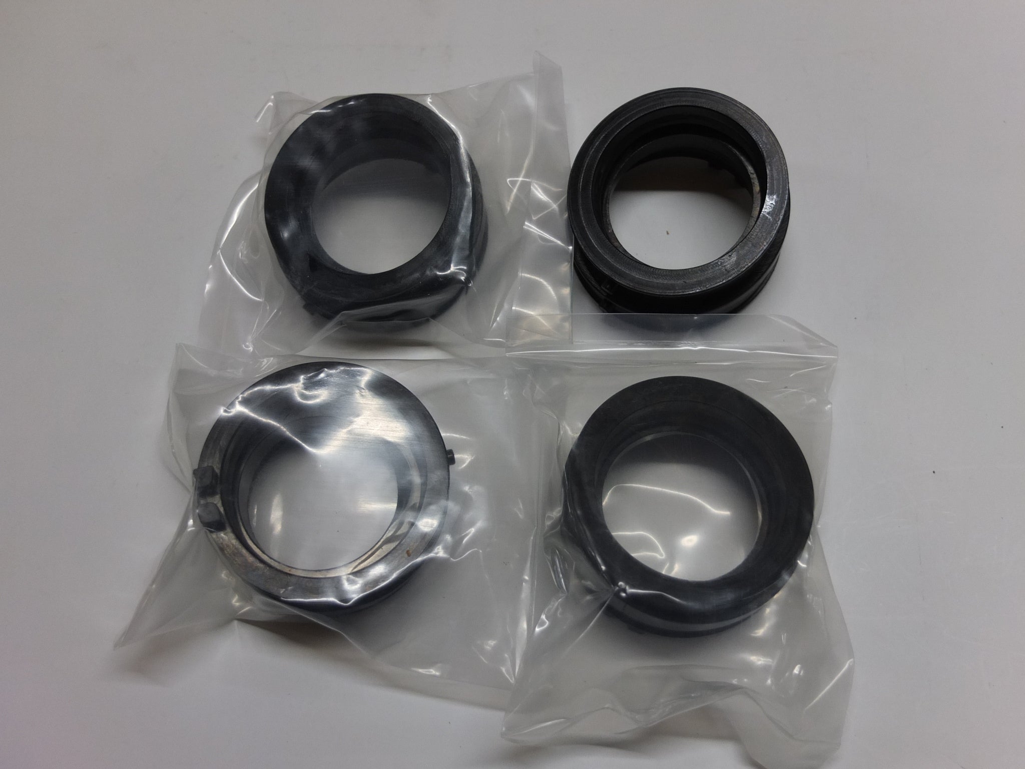 COLETOR ADMISSAO HONDA CBR900RR 00/03 (4 PCS)