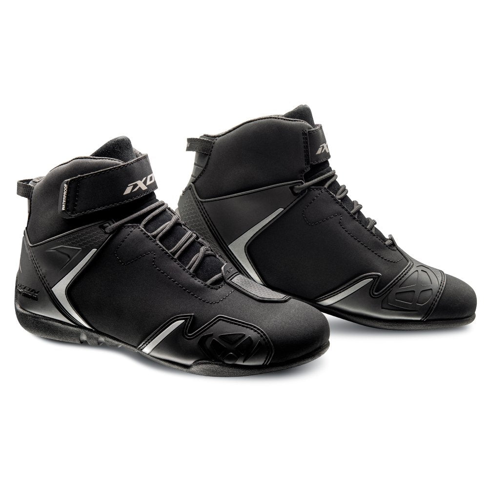 BOTAS IXON LADY GAMBLER WP PRETO/PRATEADO 508 11 2 004-1012 - 37 -
