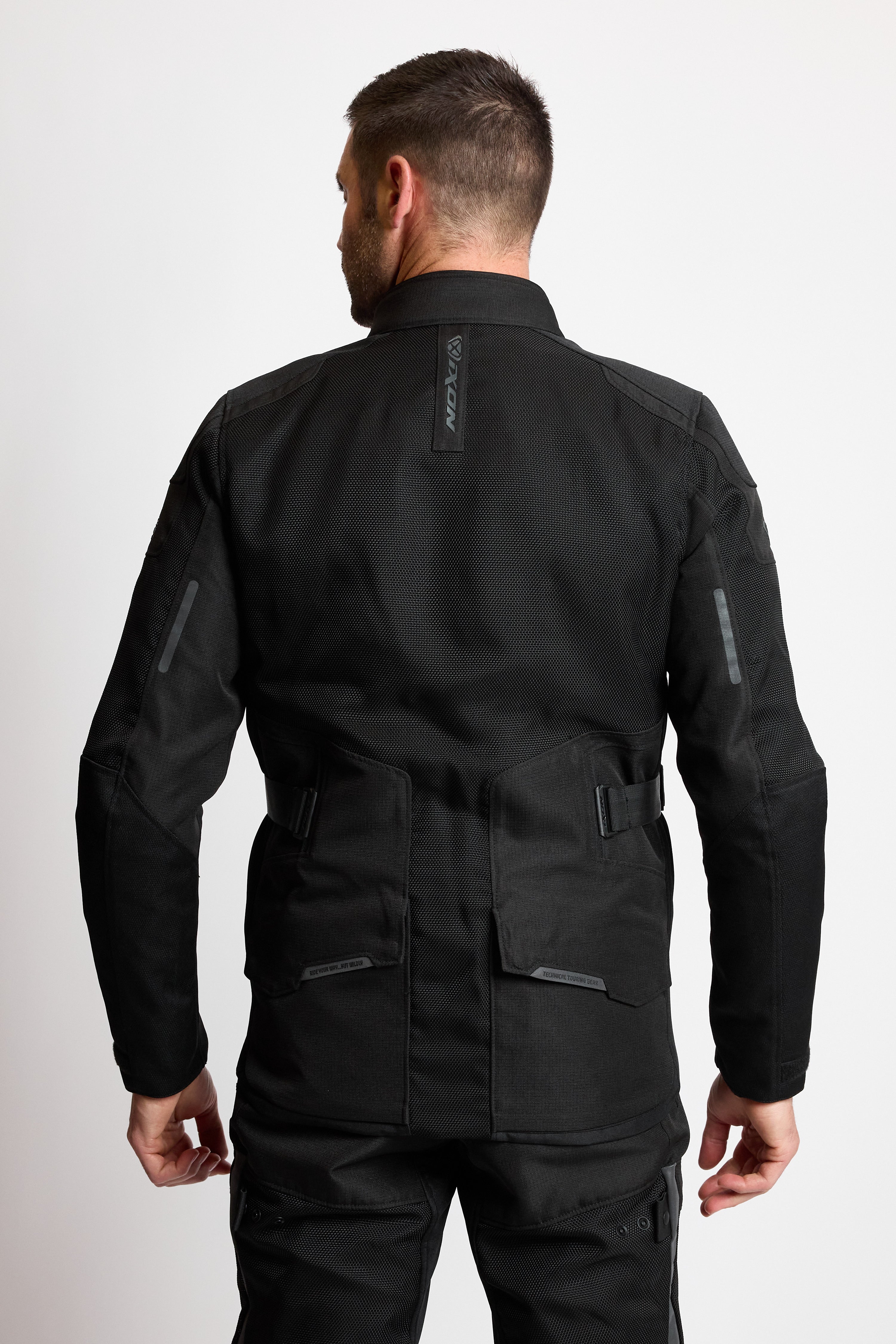 BLUSAO IXON M-NJORD PRETO 105 10 1 086-1001 - XL -