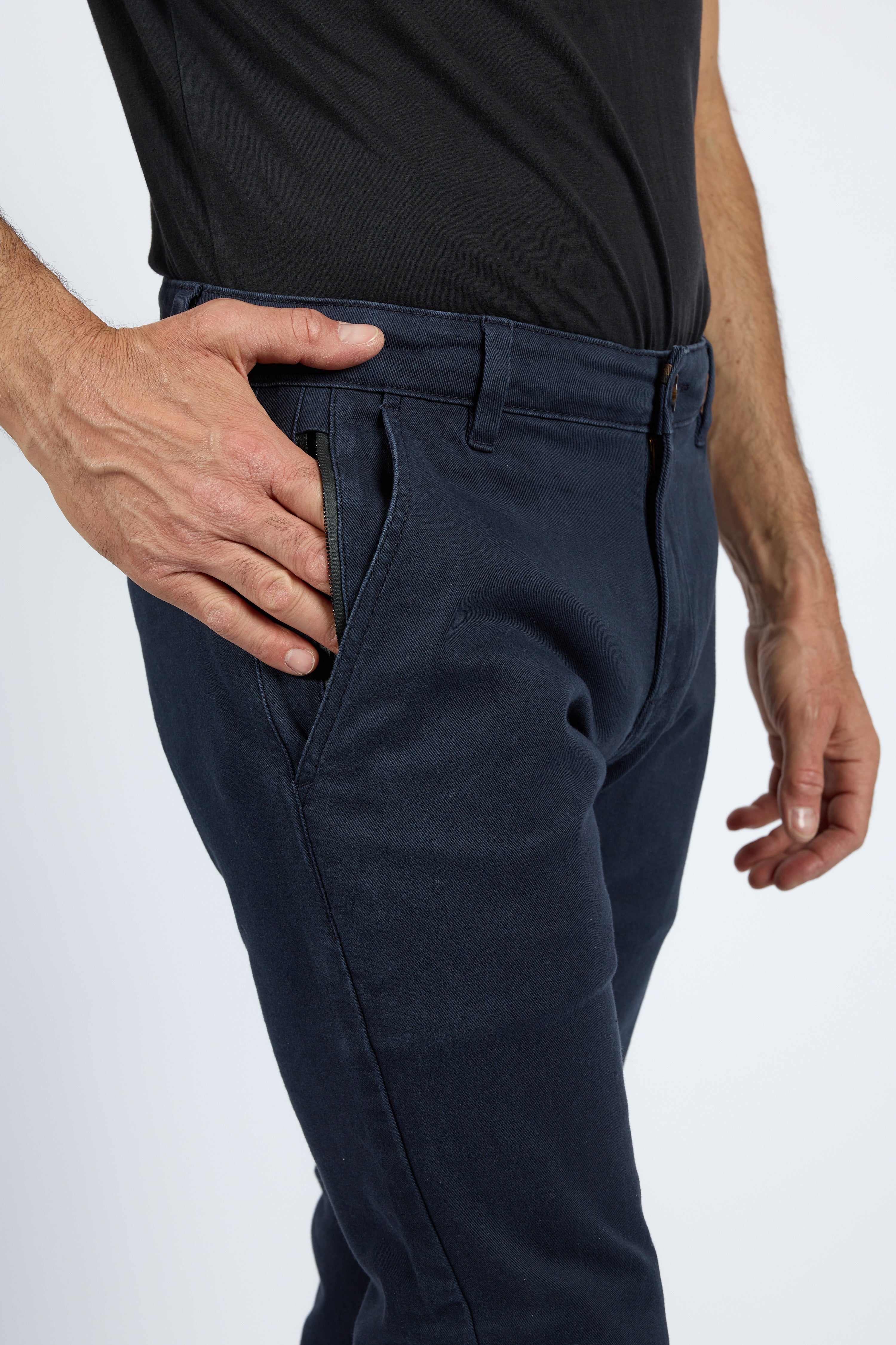 CALCAS IXON GANGA CHINO NAVY 204 10 1 025-3004 - M