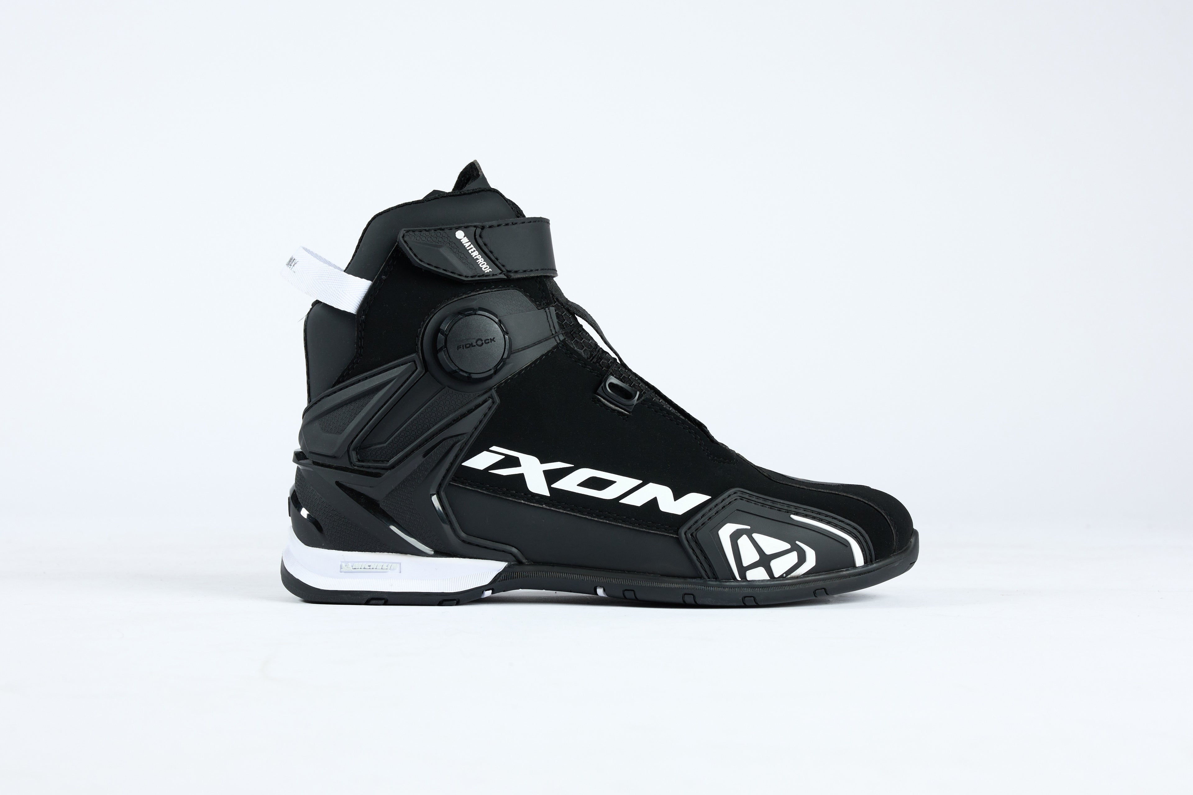 BOTAS IXON BULL 2 WP PRETO/BRANCO 508 10 1 007-1015 - 42