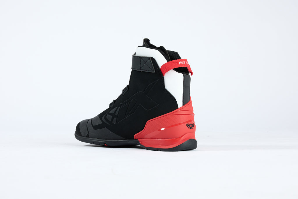BOTAS IXON BULL 2 WP PRETO/BRANCO/VERMELHO 508 10 1 007-1027 - 45
