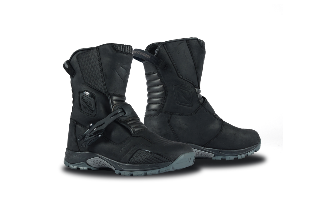 BOTAS IXON KLAY WP PRETO 506 11 1 002-1001 - 47