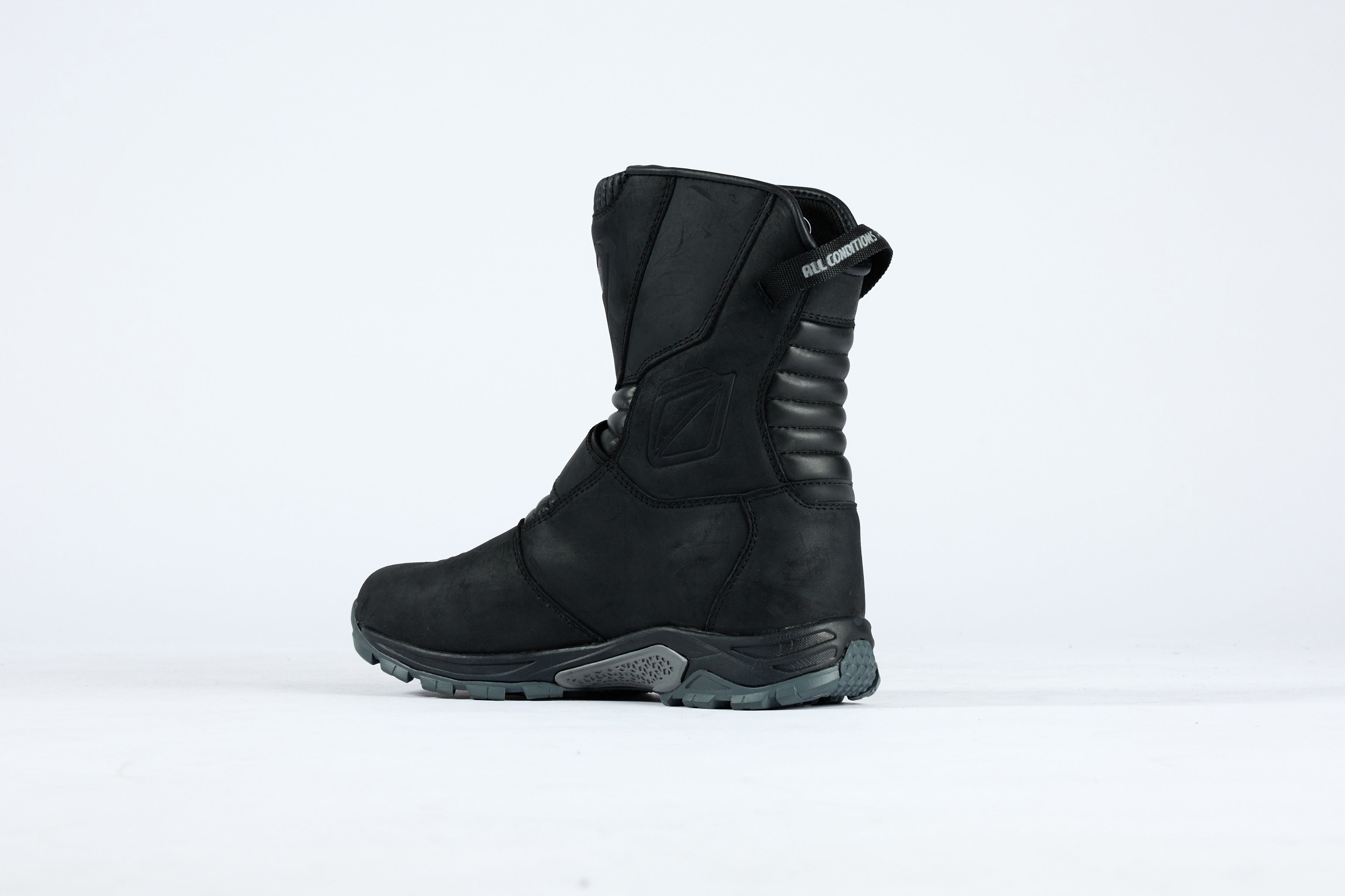 BOTAS IXON KLAY WP PRETO 506 11 1 002-1001 - 47
