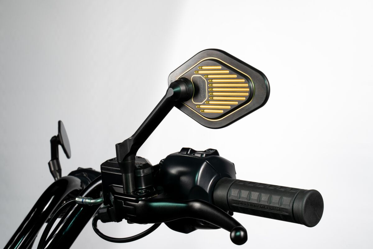 MIRROR ADJUSTABLE SHORT STEM B