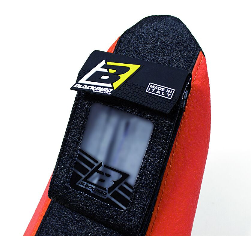 SEAT POCKET