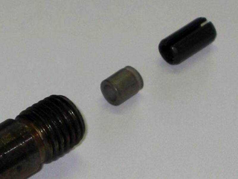 KYB ROD NEEDLE SEAT