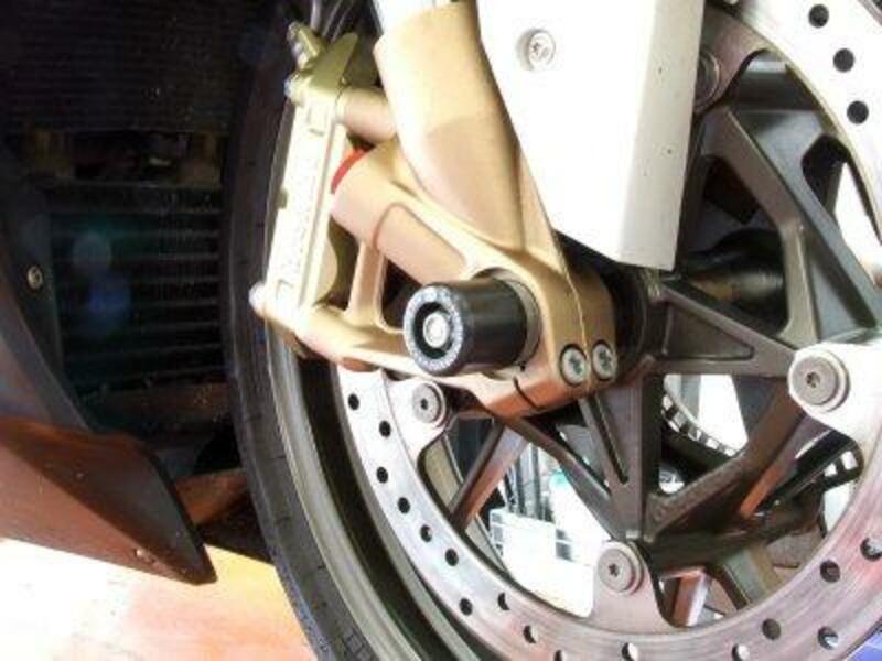 R&G PROTECTION WHEEL AXLE FRONT