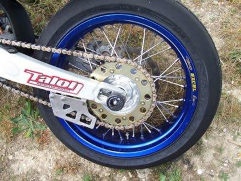 R&G PROTECTION WHEEL AXLE REAR