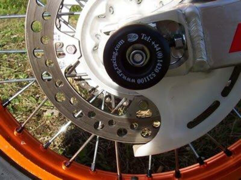 R&G PROTECTION WHEEL AXLE REAR
