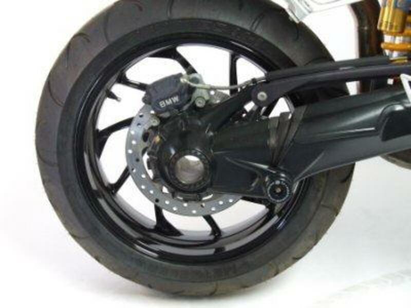R&G PROTECTION WHEEL AXLE REAR