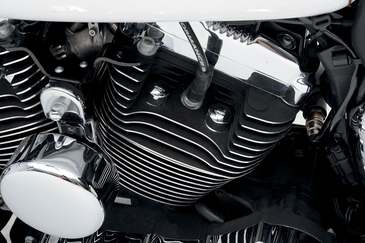 HEAD BOLT COVERS 86-22 BT