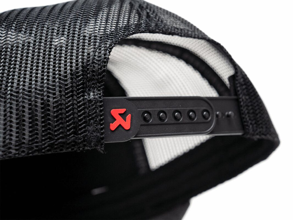 TRUCKER CAP AKRA LOGO