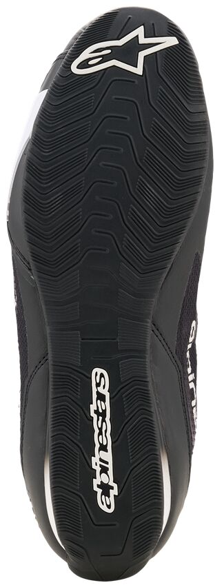 SHOE CELER VENTED BLACK/WHITE