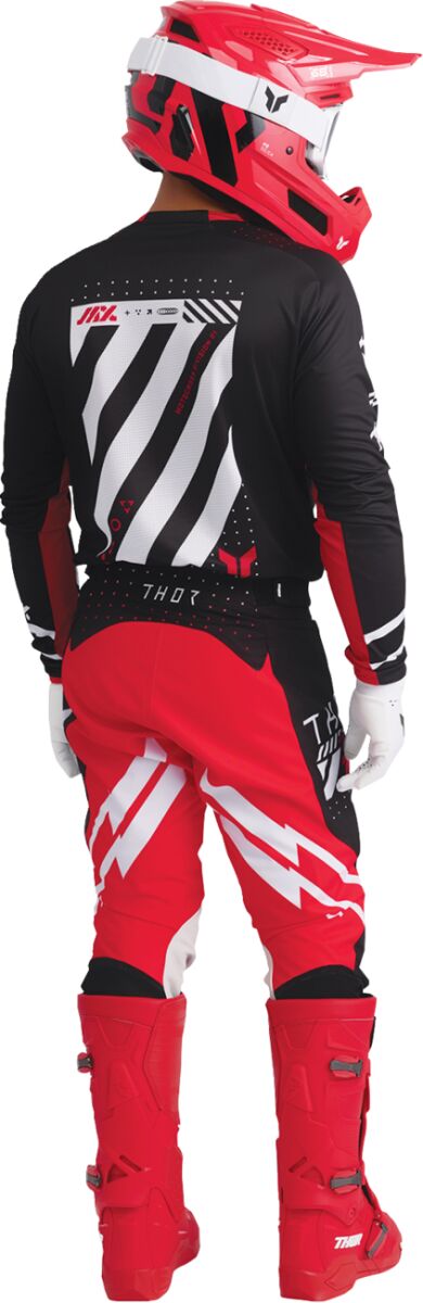 BOOT RADIAL RED 8