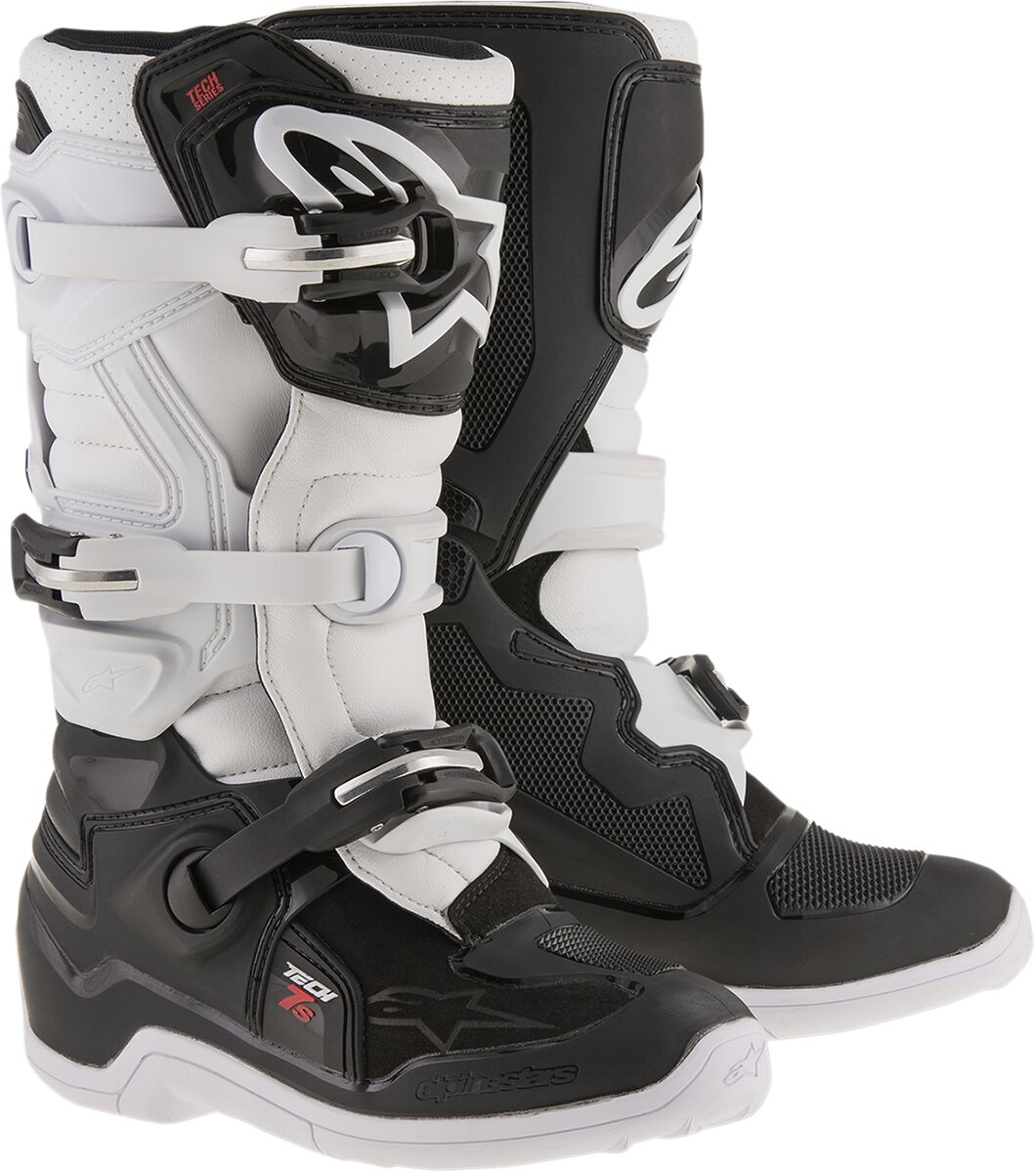 BOOT TECH7S BLACK/WHITE 3
