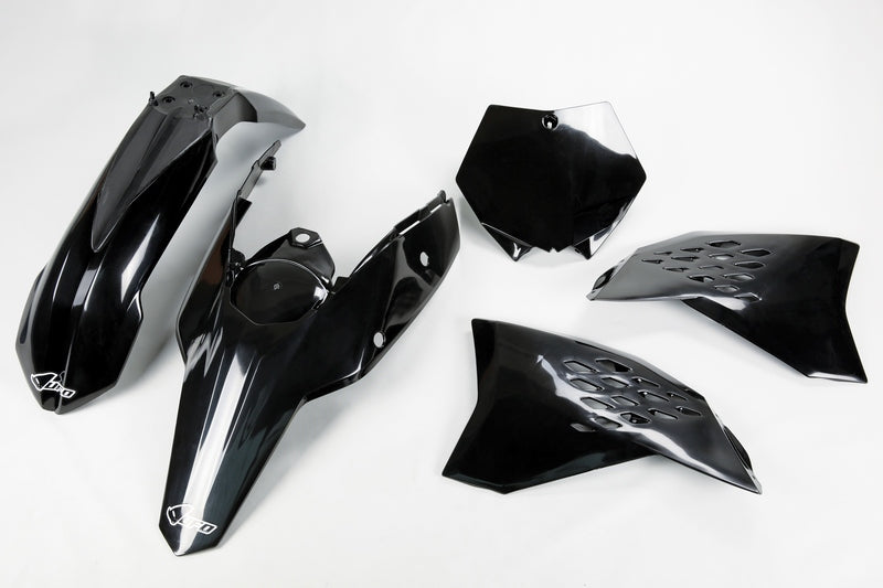 UFO PLASTIC KIT