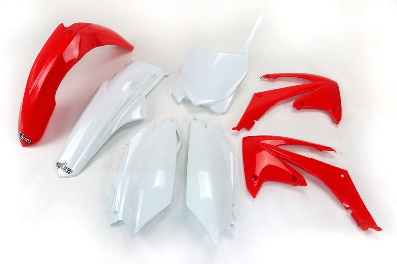 UFO PLASTIC KIT, OEM/OEM
