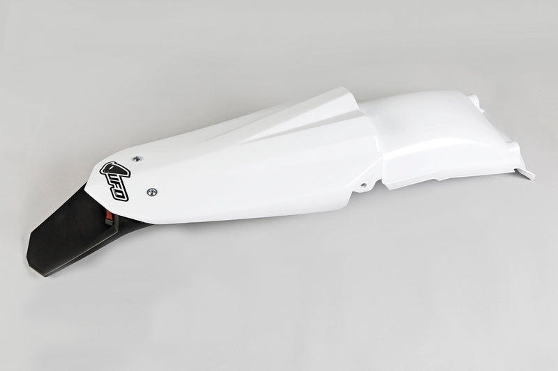 UFO PLASTIC REAR FENDER, WHT/WHT