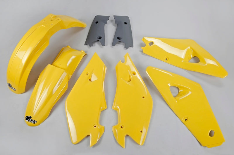 UFO PLASTIC KIT, OEM/OEM