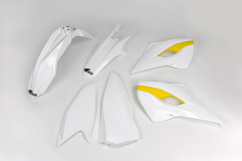 UFO PLASTIC KIT, WHT/YEL