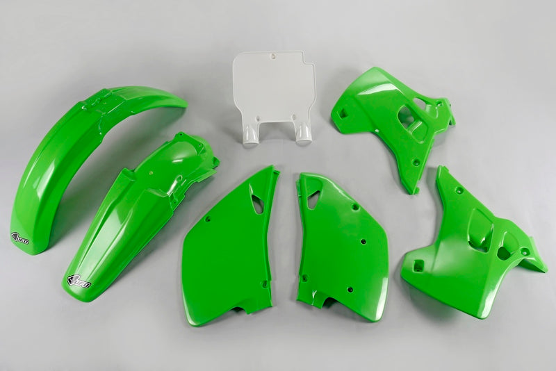UFO PLASTIC KIT, OEM/OEM
