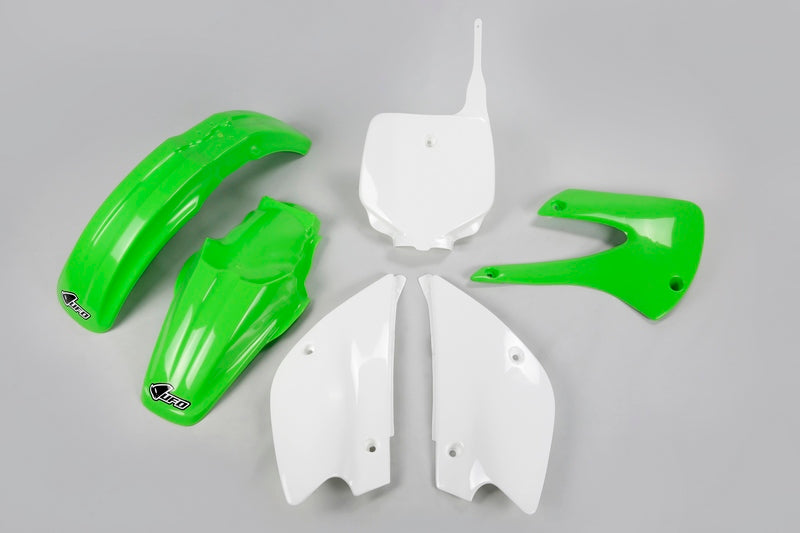 UFO PLASTIC KIT, OEM/OEM