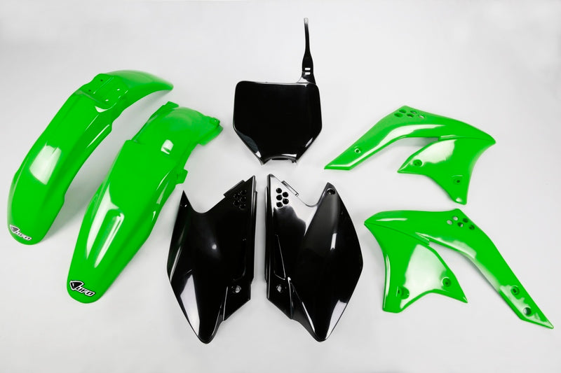 UFO PLASTIC KIT, OEM/OEM