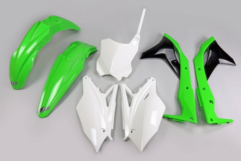 UFO PLASTIC KIT, OEM/OEM