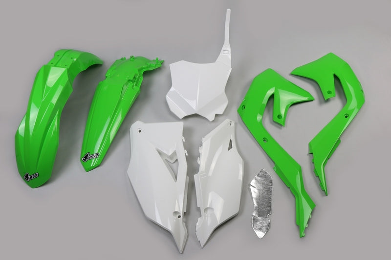 UFO PLASTIC KIT, REP/REP