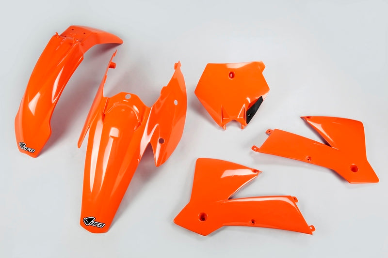 UFO PLASTIC KIT, OEM/OEM