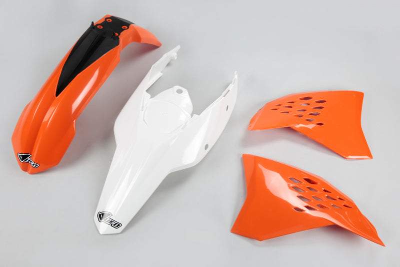UFO PLASTIC KIT, OEM/OEM