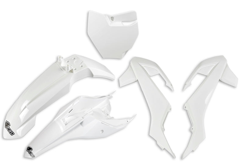 UFO PLASTIC KIT, WHT/WHT