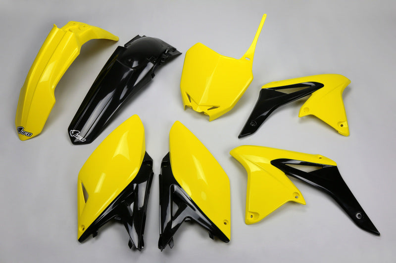 UFO PLASTIC KIT, REP/REP