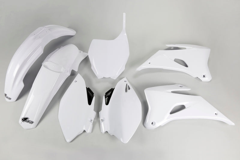 UFO PLASTIC KIT, WHT/WHT