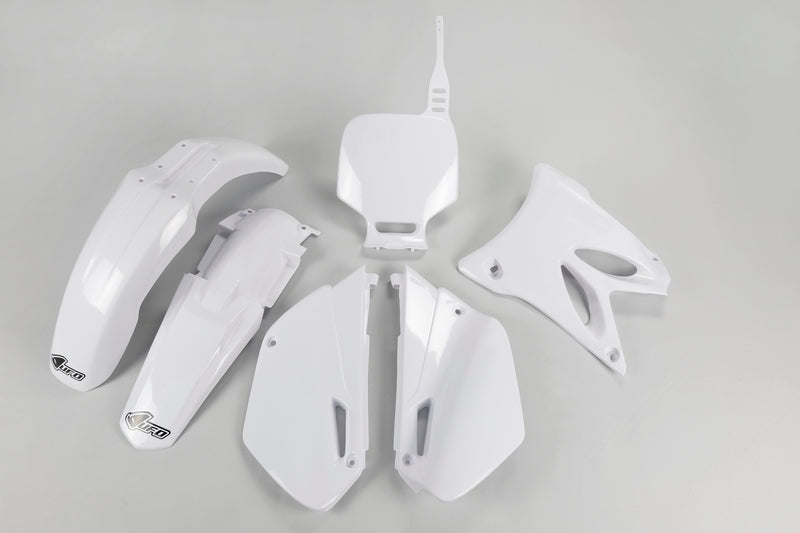 UFO PLASTIC KIT, WHT/WHT