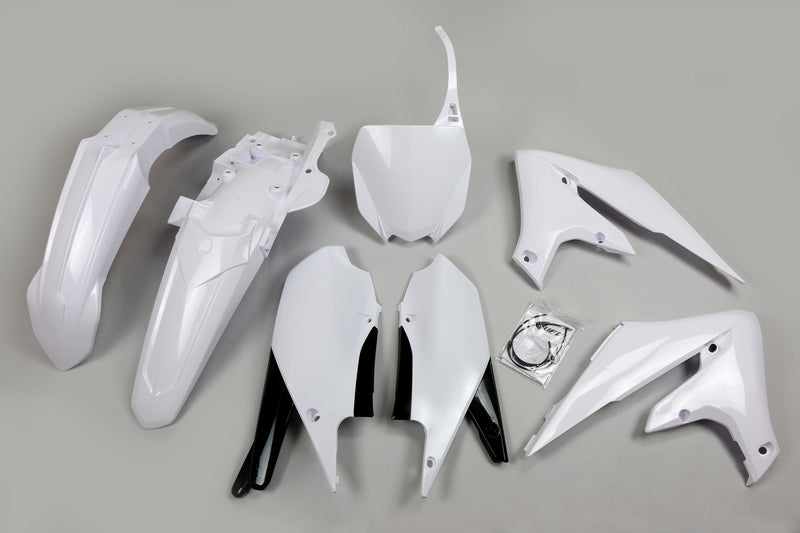 UFO PLASTIC KIT, WHT/WHT