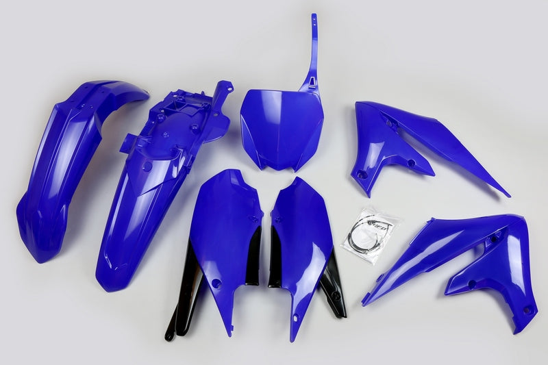 UFO PLASTIC KIT, BLU/BLU