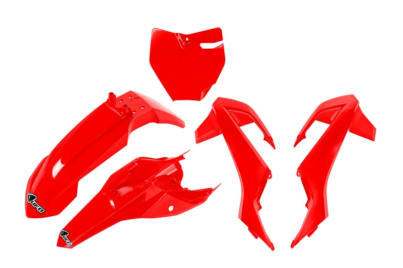 UFO PLASTIC KIT, OEM