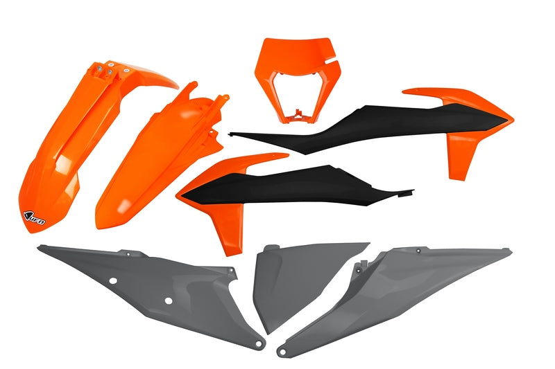 UFO PLASTIC KIT, OEM